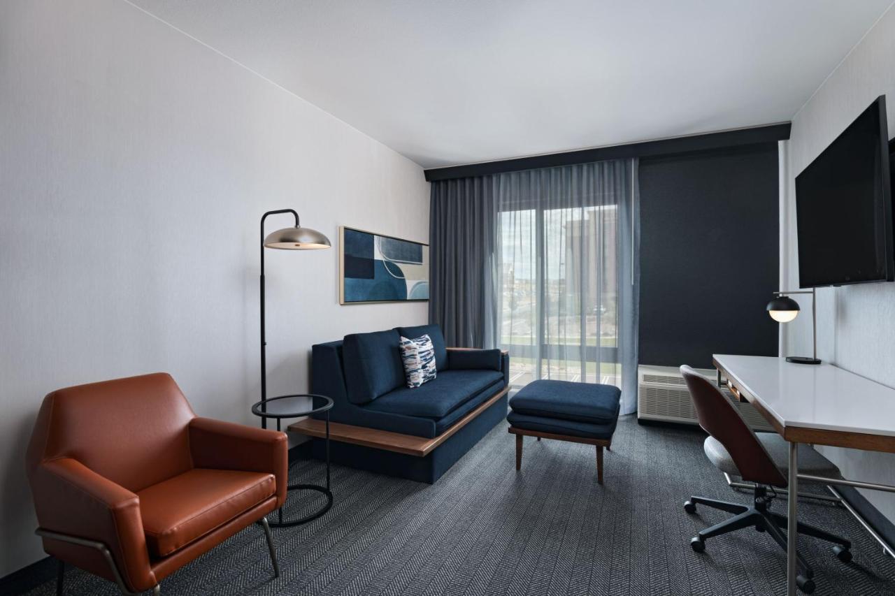 فندق Courtyard By Marriott Colorado Springs North, Air Force Academy المظهر الخارجي الصورة