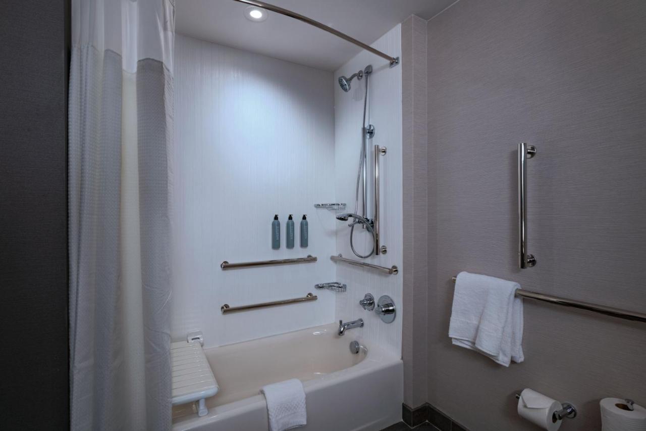 فندق Courtyard By Marriott Colorado Springs North, Air Force Academy المظهر الخارجي الصورة